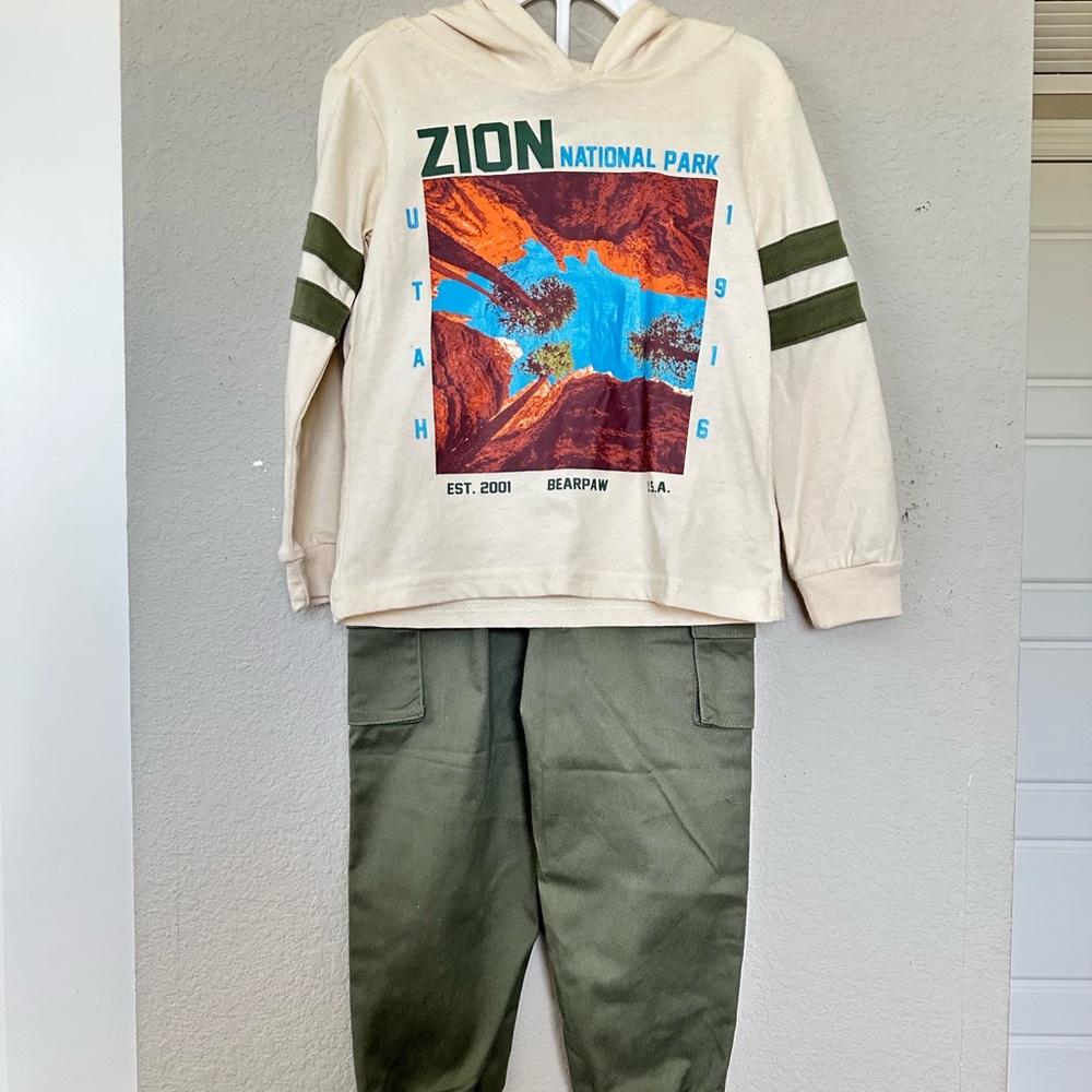 Zion National Park Hoodie and Pants Set